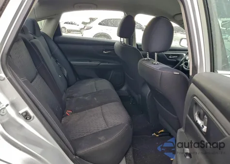 2016 Nissan Altima 2.5 из США, поврежденный, VIN 1N4AL3AP0GN320060